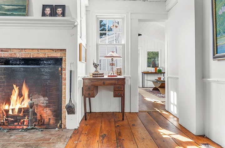 A Journey Through Time: The 1740 Colonial Home in Kinderhook, New York