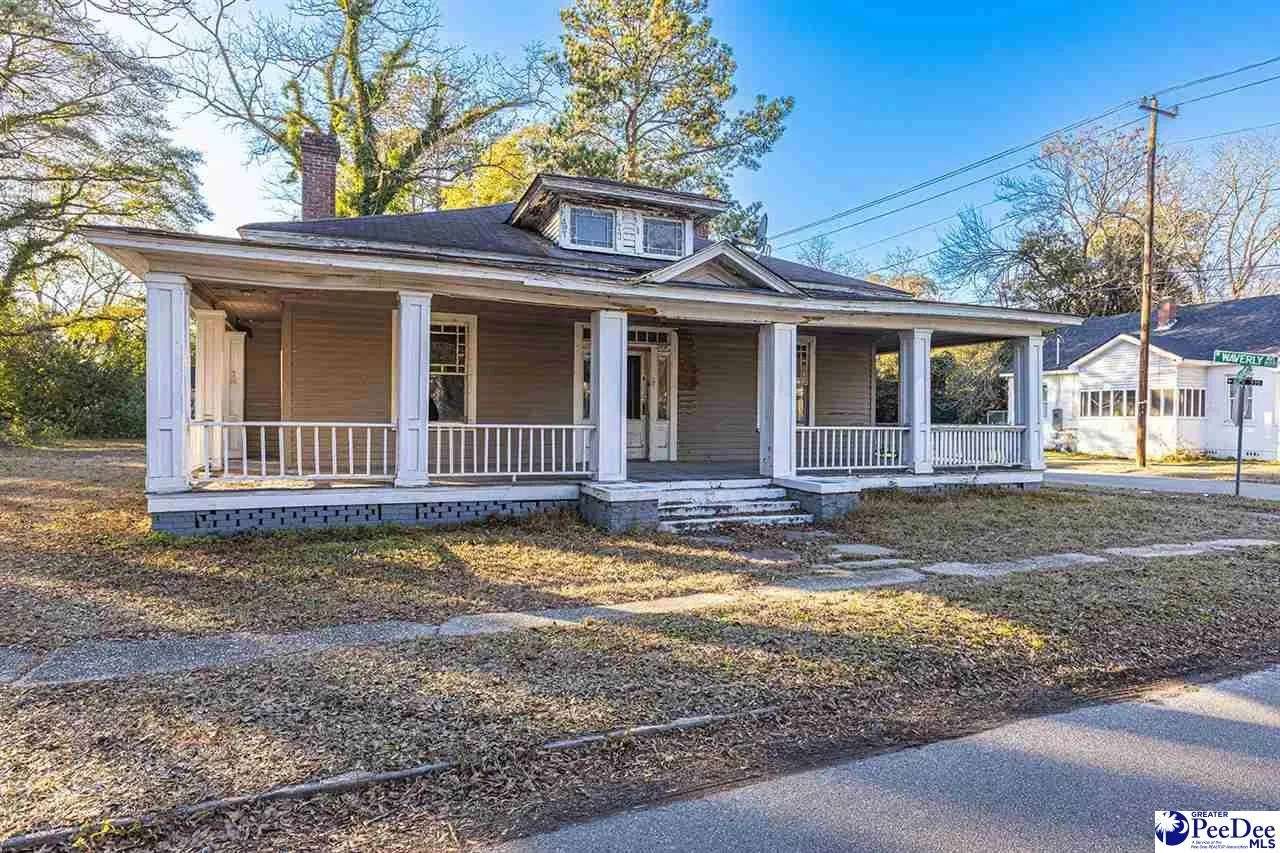 1918: Historic Southern Charmer in Florence, South Carolina